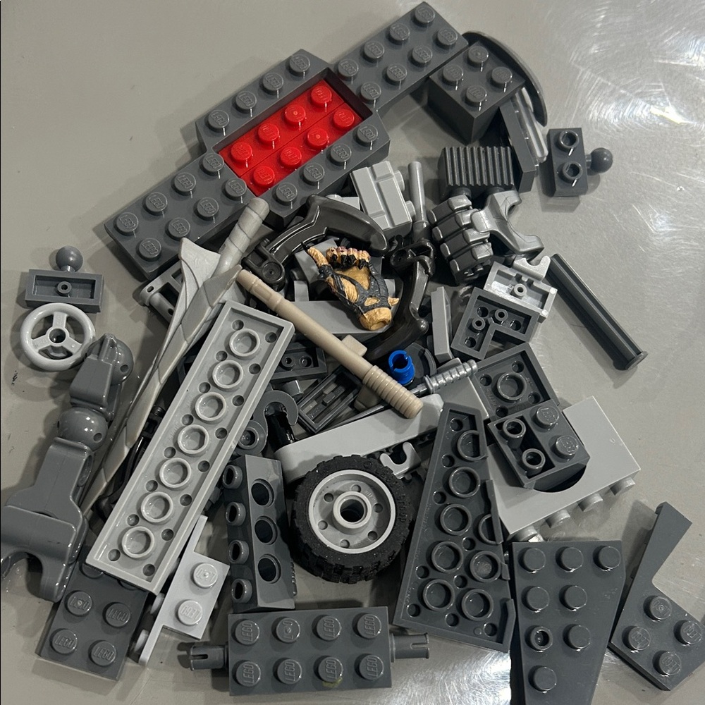 Assorted LEGO Collection - Picture 4 of 11